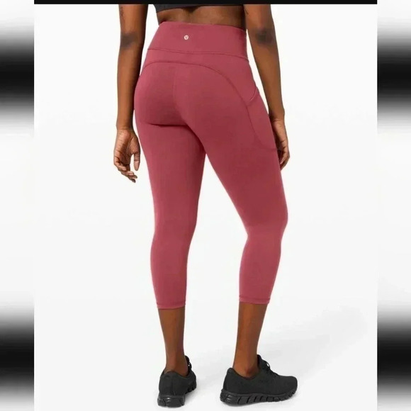 Lululemon Invigorate High-Rise Crop 23" Chianti - Picture 1 of 7